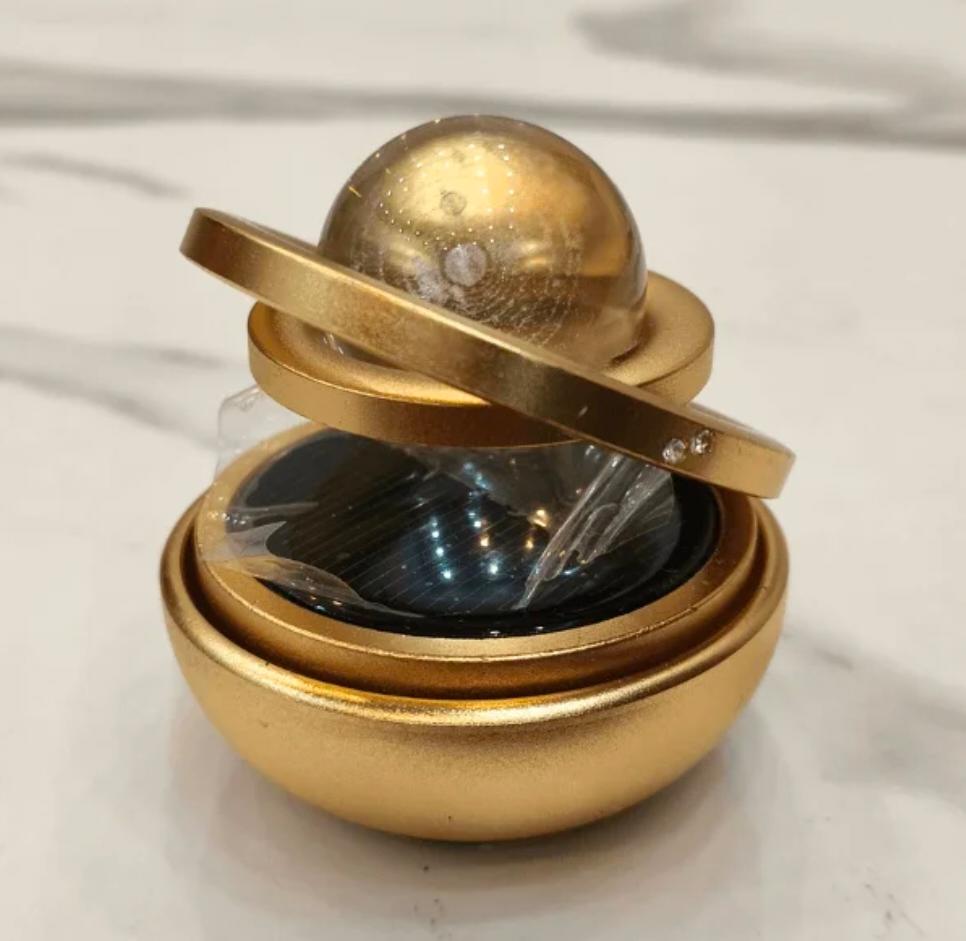 DECORA™ Solar Galaxy – Interstellar Rotating Car Fragrance